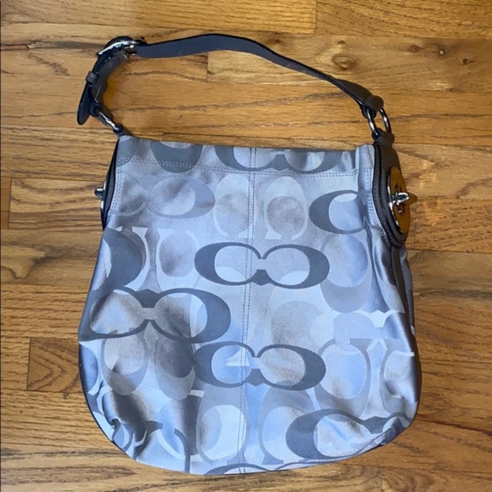 EUC RARE authentic Coach grey classic “c” purse